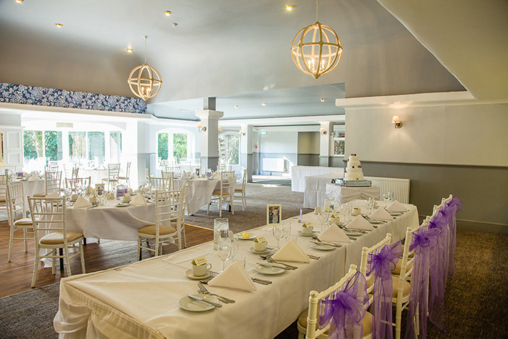 Potters Heron Hotel Ромси Екстериор снимка