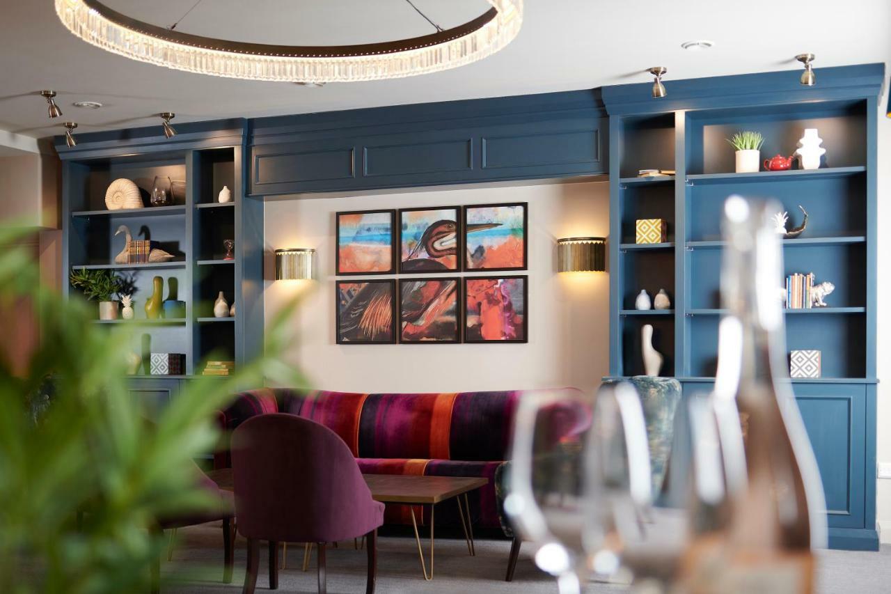 Potters Heron Hotel Ромси Екстериор снимка